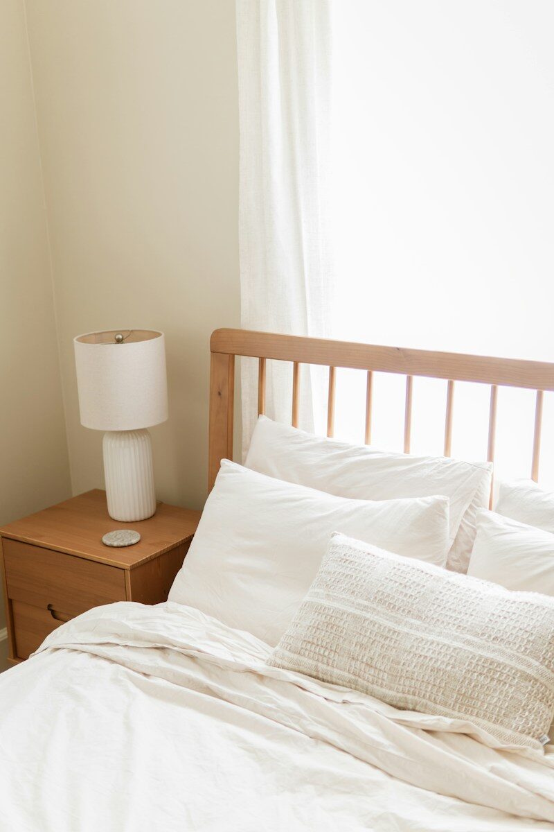 Bedroom Decor Ideas for a Calm and Relaxing Space